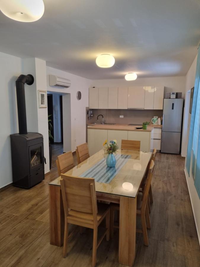 Apartments Jadran Primošten المظهر الخارجي الصورة