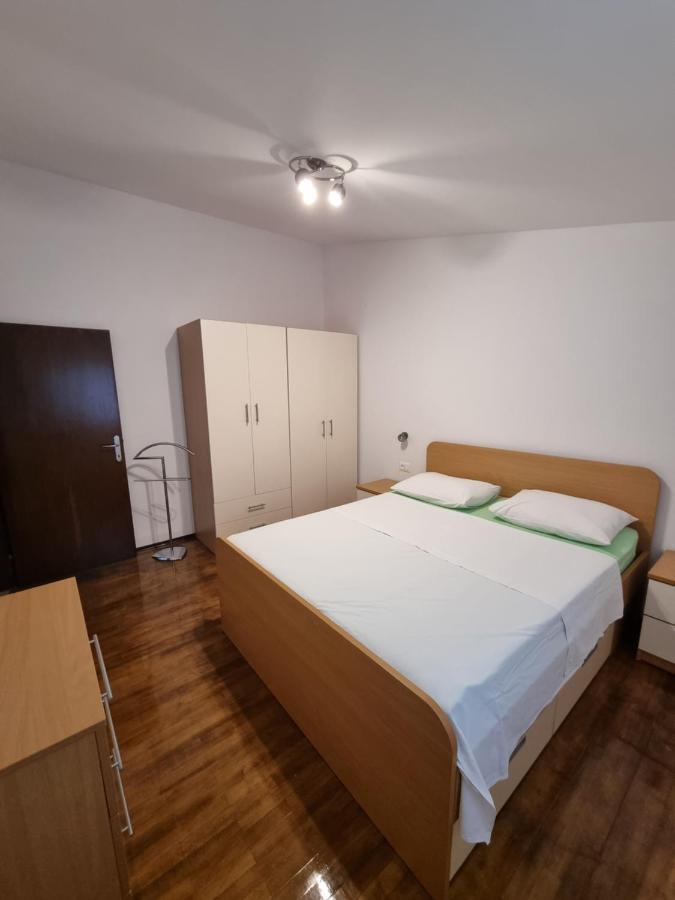 Apartments Jadran Primošten المظهر الخارجي الصورة